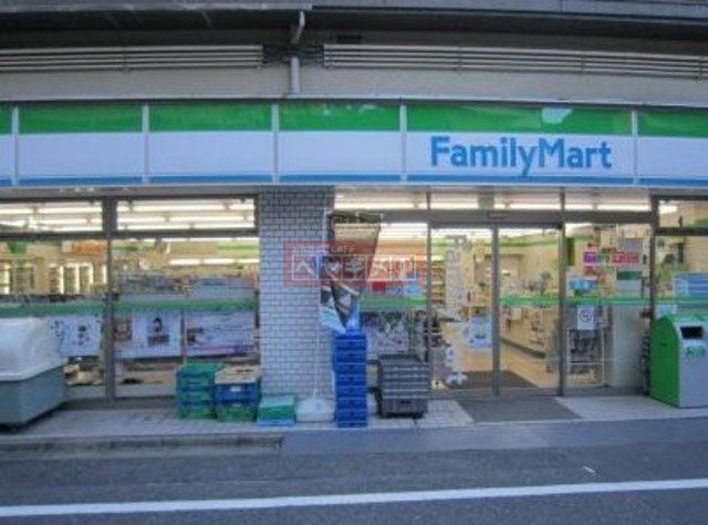 コンビニ　ファミリーマート豊島南大塚一丁目店（コンビニ）まで498m