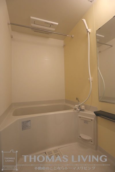 バス・シャワールーム　水廻りもキレイですね。