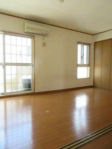 居室・リビング　居間です