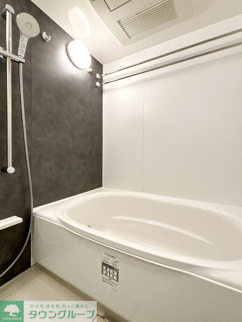 バス・シャワールーム　※写真は同タイプ住戸です。