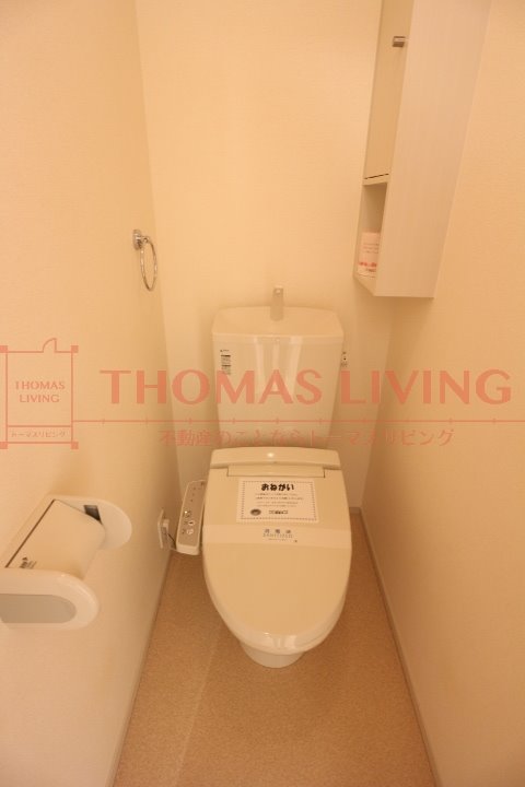 トイレ　（写真は同型別物件）