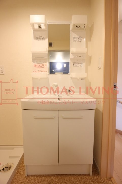洗面設備　（写真は同型別物件）