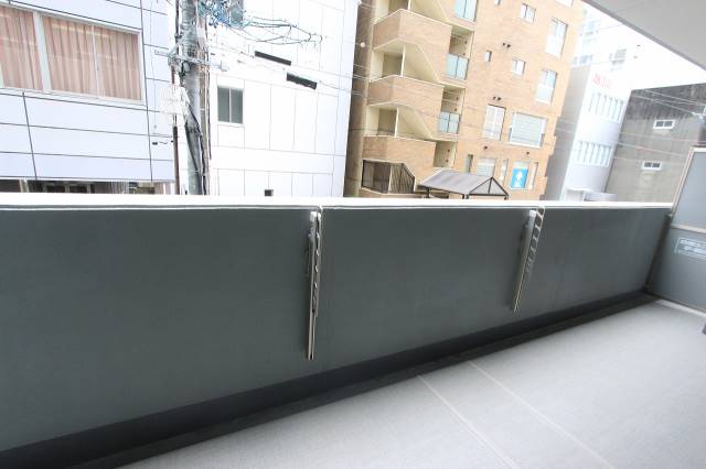 バルコニー　※参考写真です。現物と異なる場合がございます。