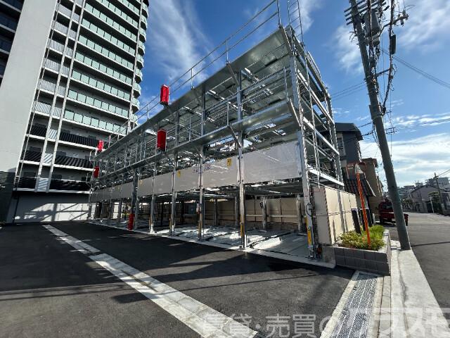 駐車場　敷地内駐車場