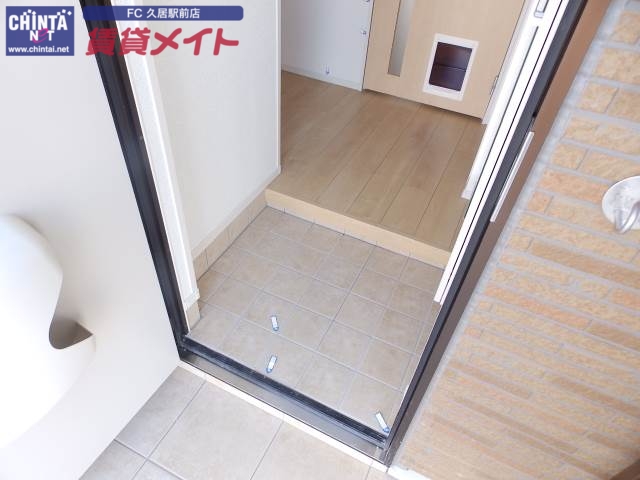 玄関　別部屋参考写真