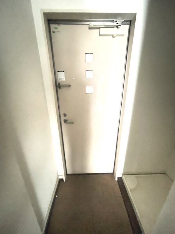 玄関　別号室写真使用
