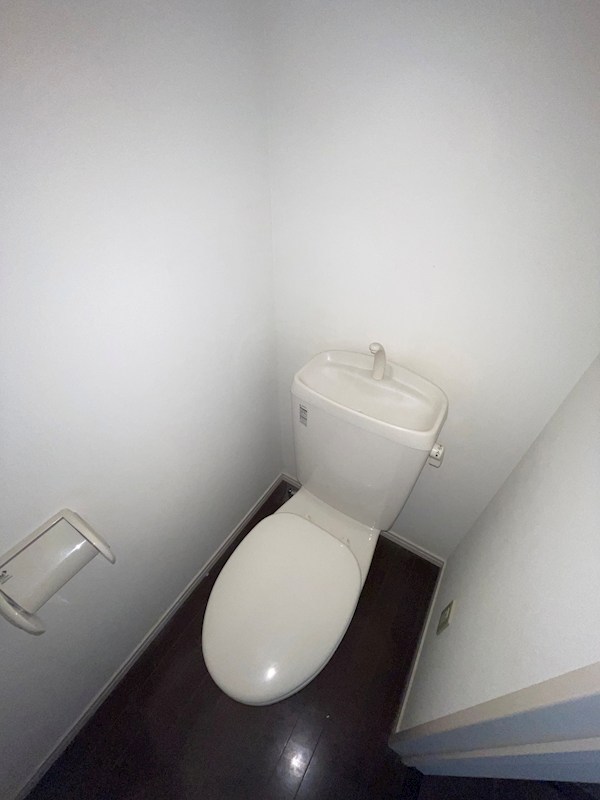 トイレ　別号室写真使用