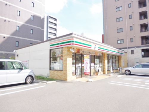 コンビニ　セブンイレブン名古屋丸田町店（コンビニ）まで502m