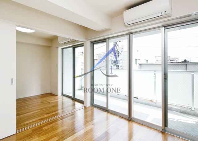 居室・リビング　洋室のお部屋です。