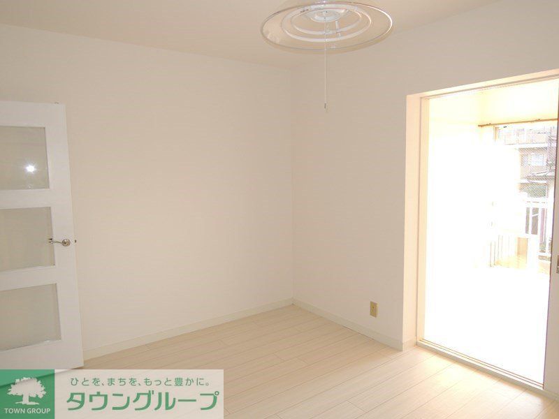 居室・リビング　★お部屋探しはタウンハウジング稲田堤店まで★