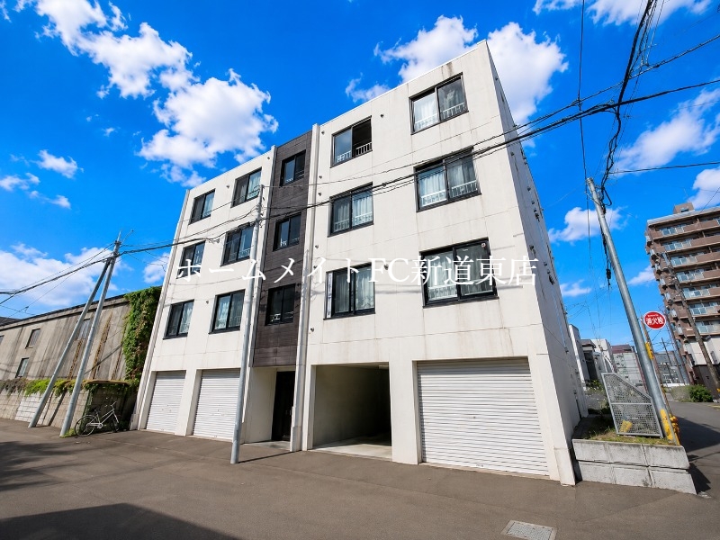 建物外観　建物外観