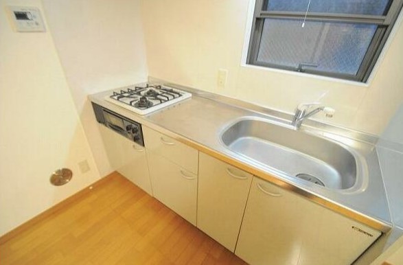 キッチン　※別部屋写真参考※