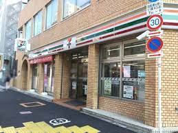 コンビニ　セブンイレブン 新宿曙橋駅西店（コンビニ）まで208m