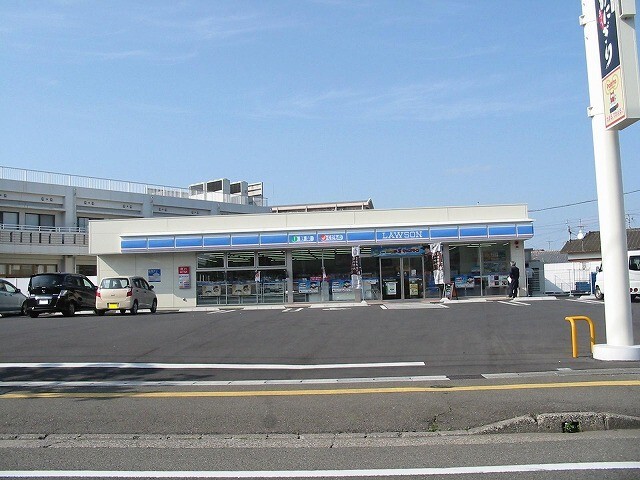 コンビニ　ローソン宮崎吉村町平塚店（コンビニ）まで518m