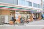 コンビニ　セブンイレブン（コンビニ）まで110m