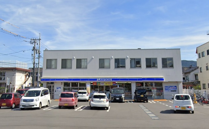 コンビニ　ローソン 福山光南町一丁目店（コンビニ）まで563m