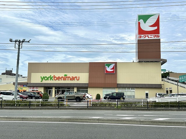 スーパー　ヨークベニマル南福島店（スーパー）まで884m