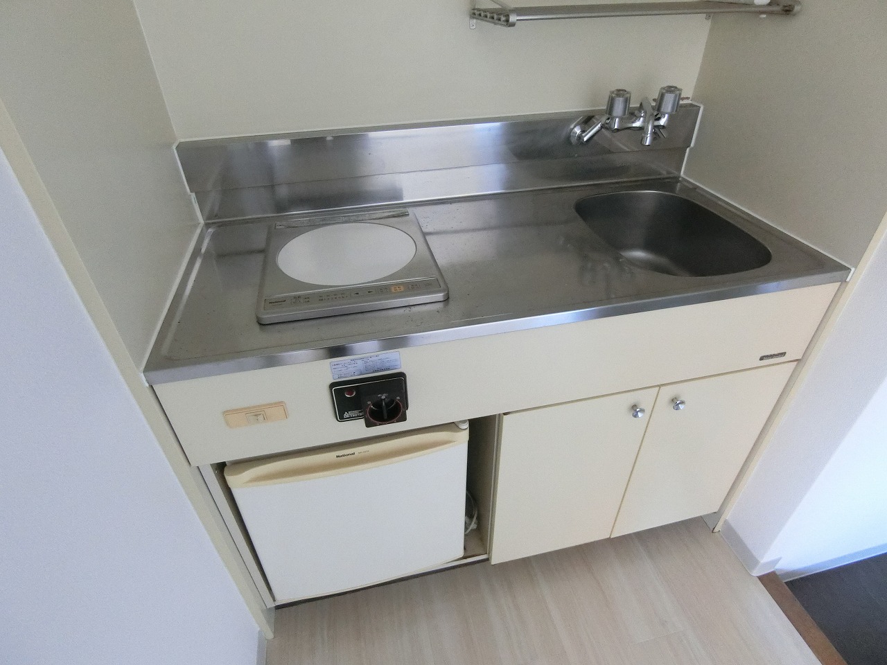 キッチン　※別部屋参考写真