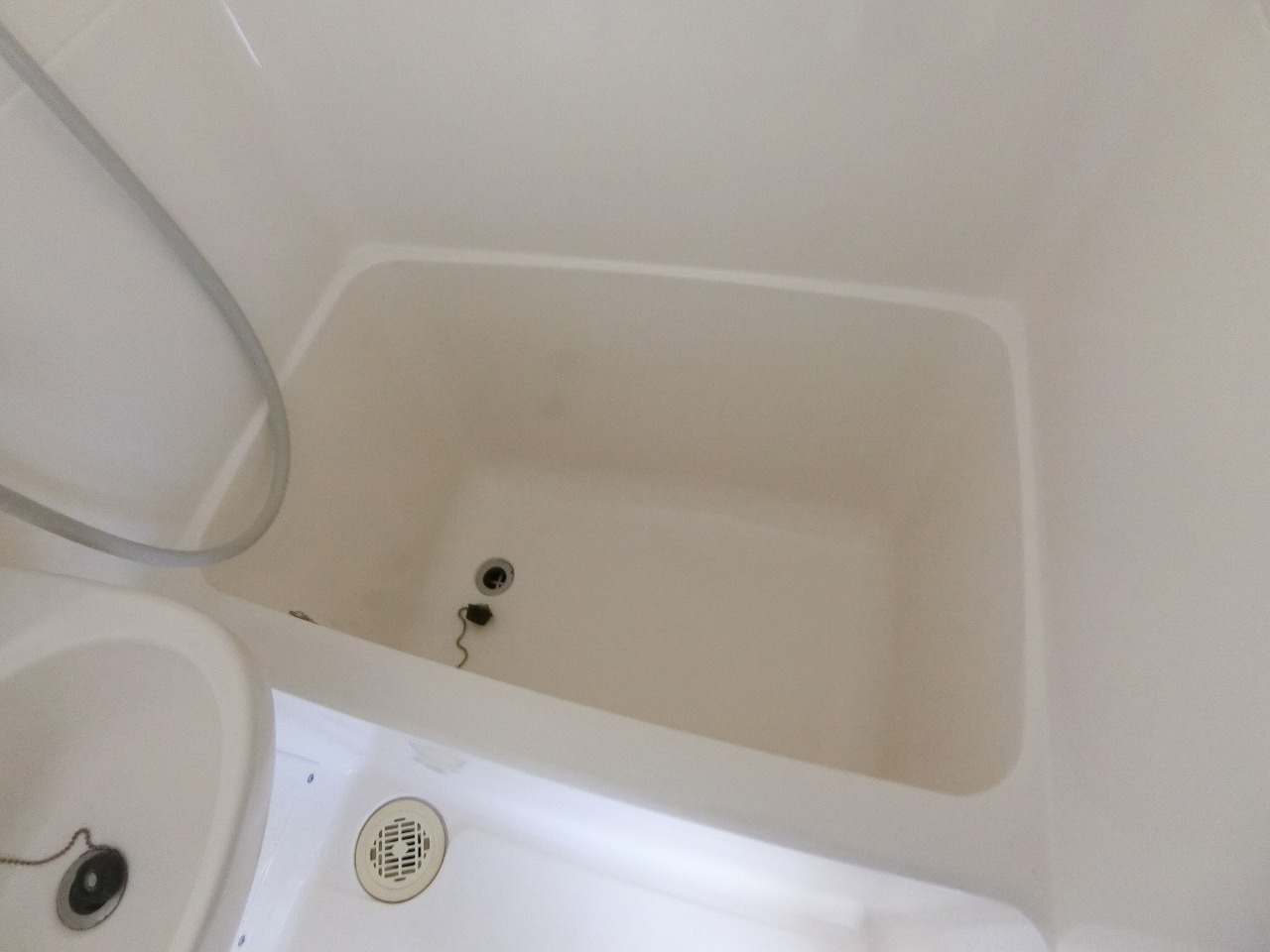 バス・シャワールーム　※別部屋参考写真