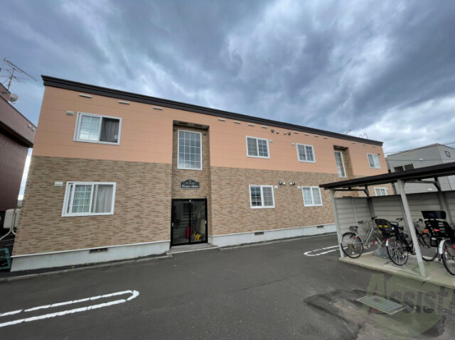 建物外観　札幌市北区太平三条「レオノール太平」