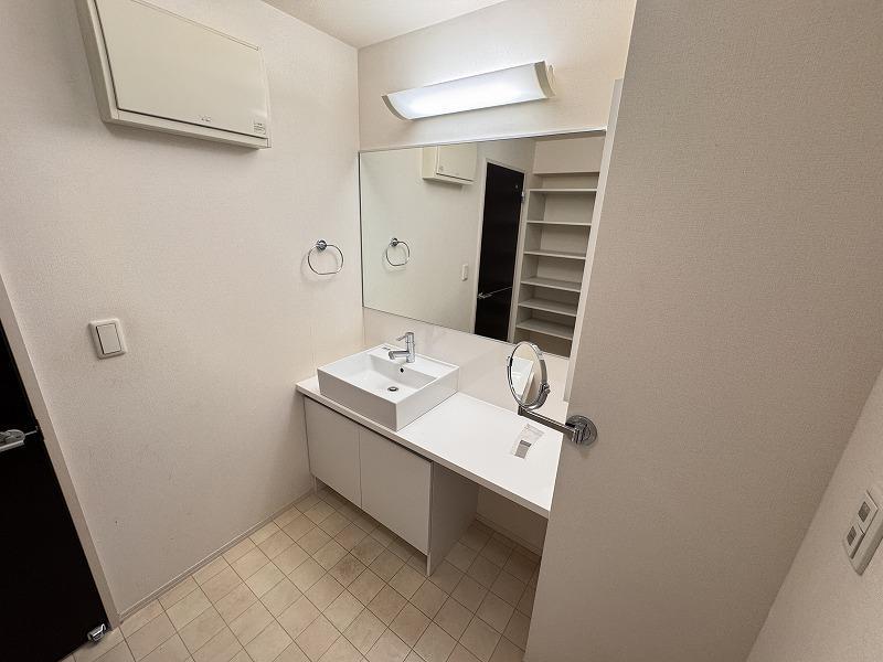 洗面設備　別のお部屋のお写真です