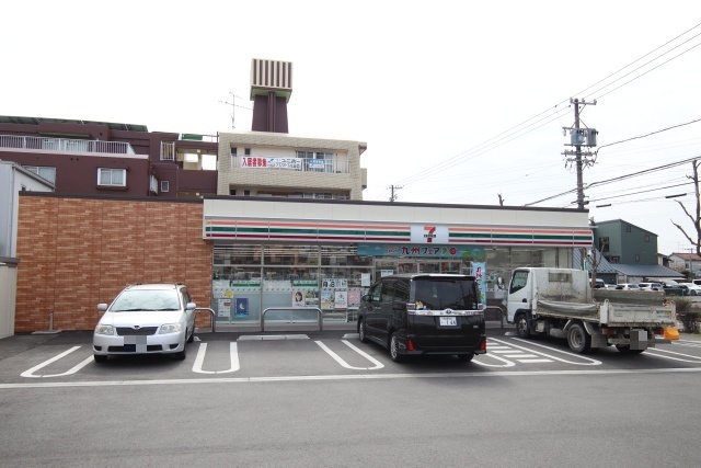 コンビニ　セブン-イレブン 名古屋大針2丁目店（コンビニ）まで200m