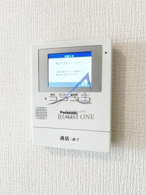 セキュリティ　モニター付きインターホンです。