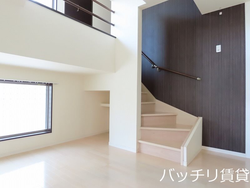 MAISONETIC DAVA別府の居間写真