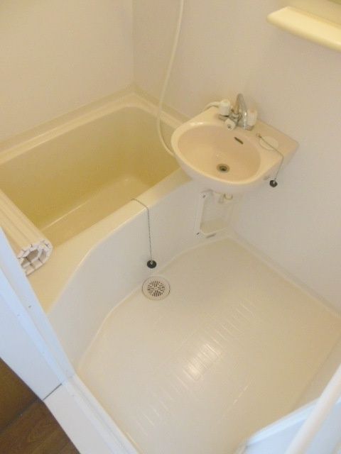 バス・シャワールーム　★お部屋探しは株式会社タウンハウジング東京まで★