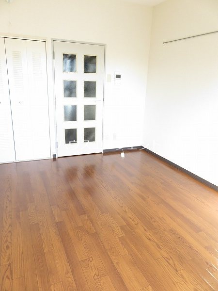 その他部屋・スペース　南向きのお部屋です。※参考画像