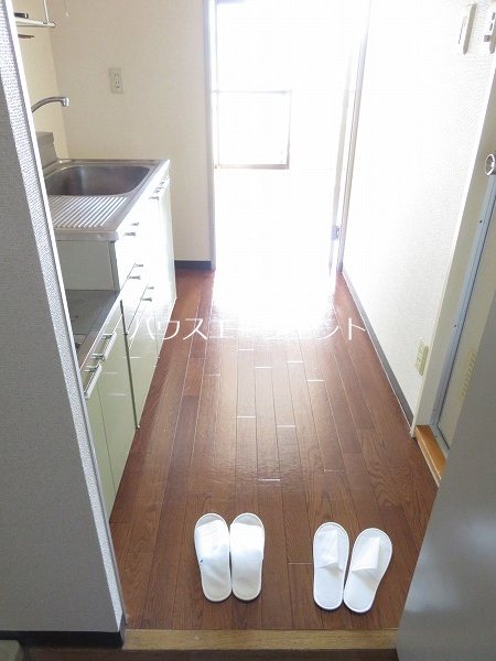 玄関　玄関です。※参考画像