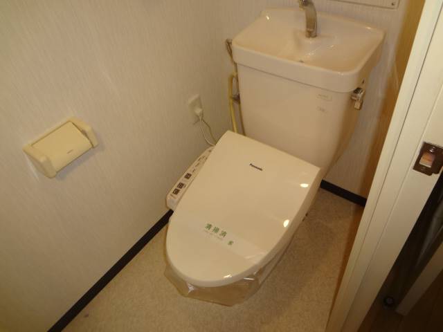 トイレ　トイレ