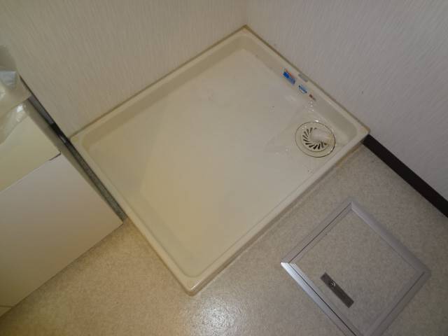 その他設備　洗濯機置場