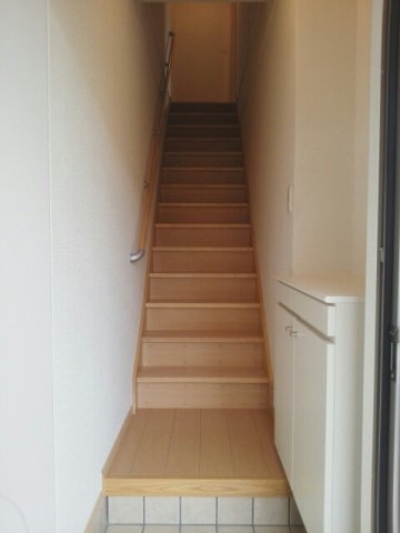 玄関　収納もある玄関です