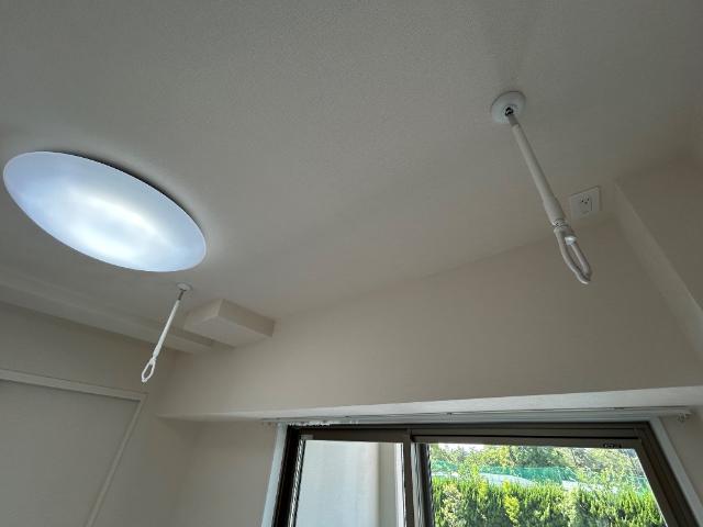 その他設備　室内物干し