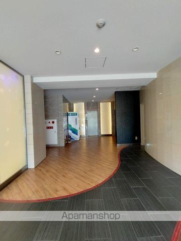 地下鉄御堂筋線 東三国駅 徒歩3分 10階建 築12年の外観写真
