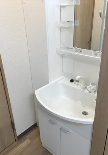 都営浅草線 本所吾妻橋駅 徒歩2分 10階建 築54年の内装写真