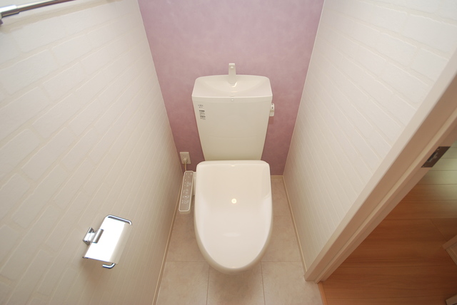 Eterna A棟のトイレ写真