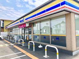 コンビニ　ミニストップ明石二見店（コンビニ）まで576m