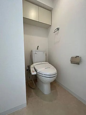 東京メトロ南北線 本駒込駅 徒歩2分 15階建 築20年のトイレ写真