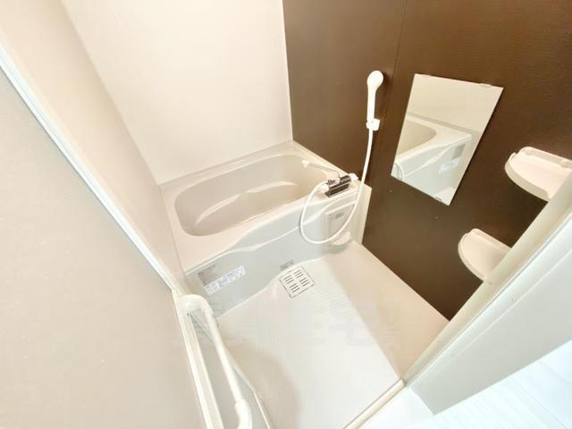 フジパレス千里丘東の風呂写真