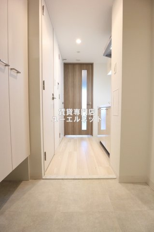 玄関　住まいの顔ともなる玄関