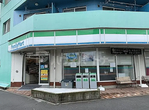 コンビニ　ファミリーマート潮見一丁目店（コンビニ）まで98m
