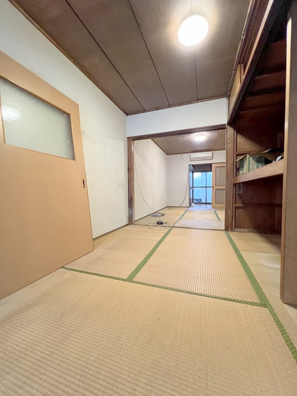 地下鉄千日前線 南巽駅 徒歩7分 1階建 築57年の居間写真