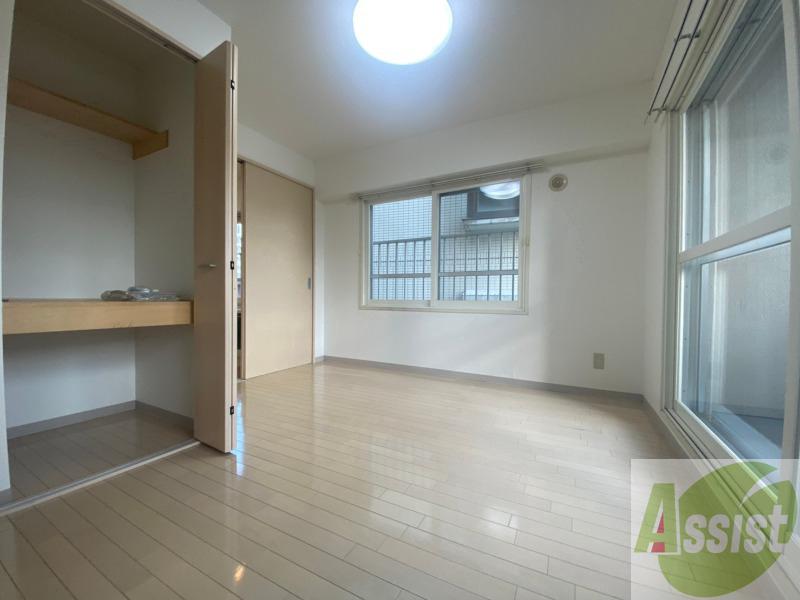その他部屋・スペース　明るいお部屋は気持ちよく過ごせそうですね。