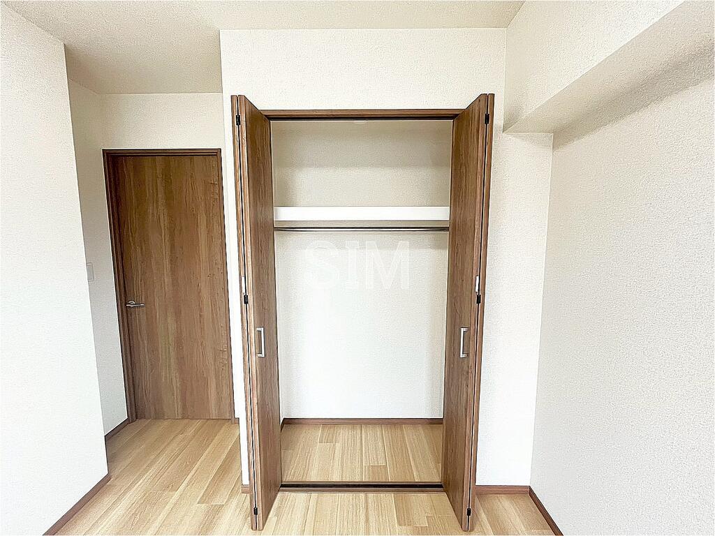 収納　同タイプ・別部屋の写真です。