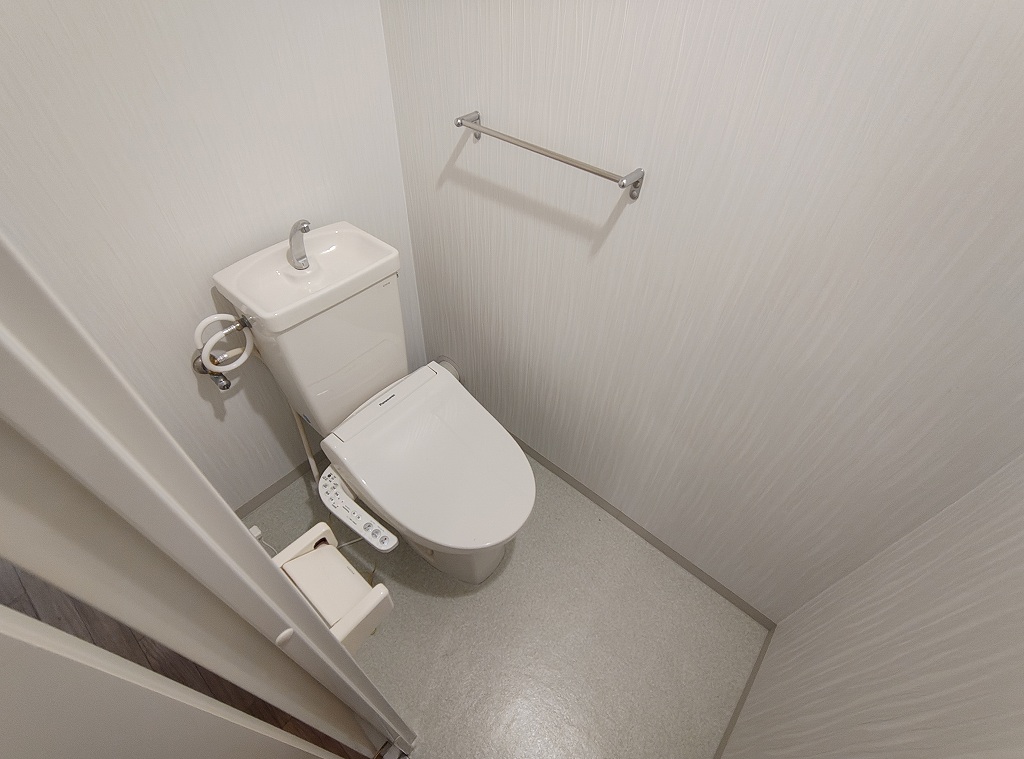 朝日プラザCITY南大和イーストウィングのトイレ写真