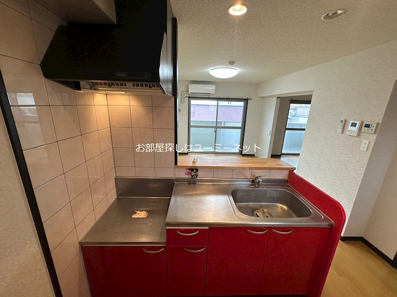 キッチン　実際のお部屋とは異なる場合がございます。