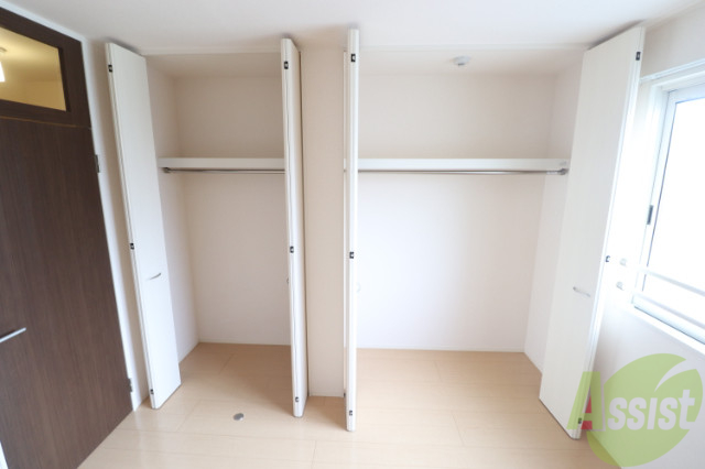収納　衣類や荷物をまとめて整理できます