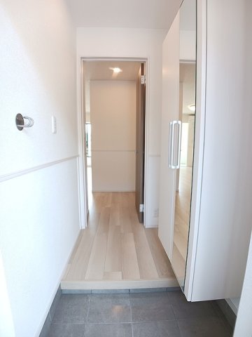 玄関　落ち着いた玄関です